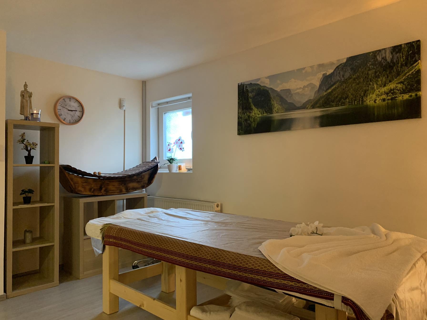 Jusmin Thai Massage treatment room
